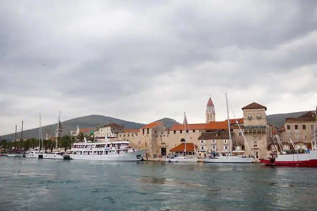 Apartments Bridic Trogir Croatia