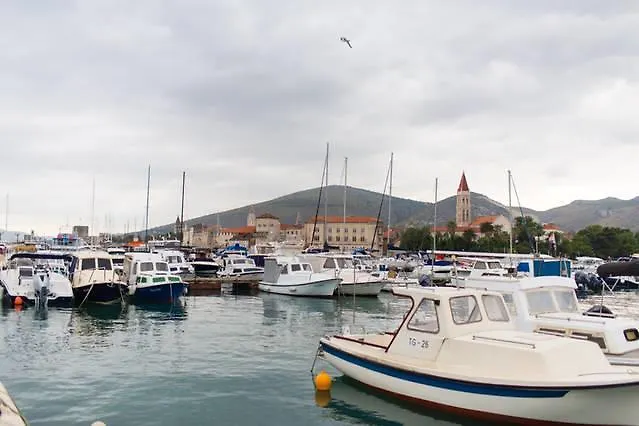 Apartments Bridic Trogir